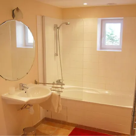 Beautiful Appartment With Pool In Provence *