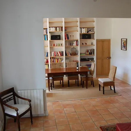Beautiful Appartment With Pool In Provence Valreas